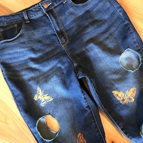Cutout Jeans Women, Junior Size 15: Upcycled Painted Butterfly Funky Pants - Picture 7 of 13